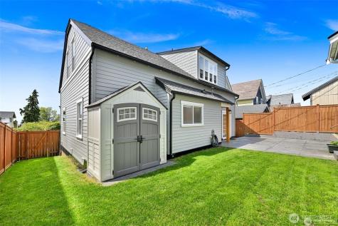809 12th Street Bellingham WA 98225