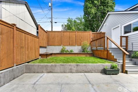 809 12th Street Bellingham WA 98225