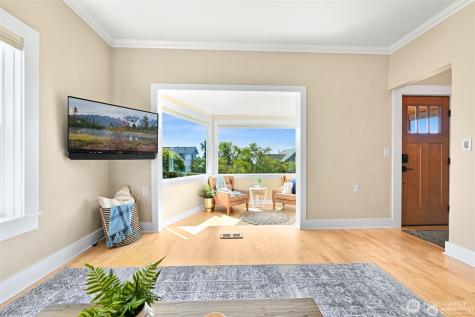 809 12th Street Bellingham WA 98225