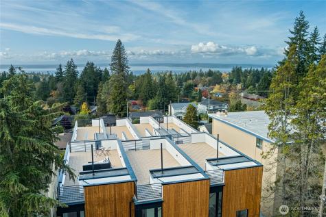 11231 Greenwood Avenue N Seattle WA 98133