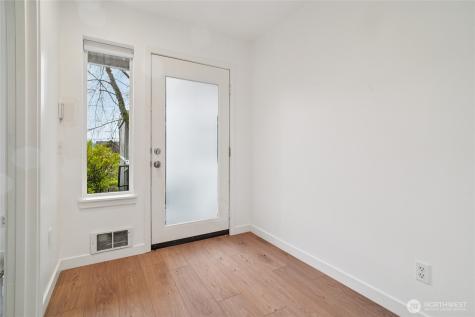 127 25th Avenue E Seattle WA 98112