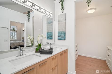 127 25th Avenue E Seattle WA 98112