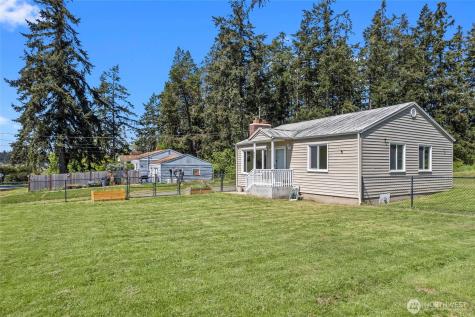 544 NE Easy Street Oak Harbor WA 98277