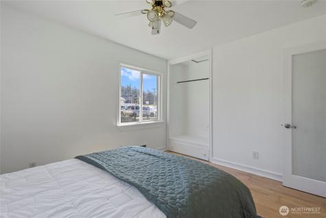 544 NE Easy Street Oak Harbor WA 98277