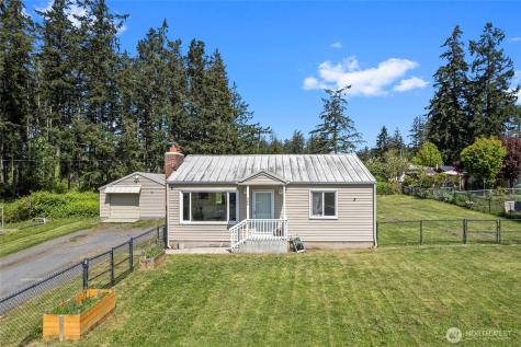 544 NE Easy Street Oak Harbor WA 98277