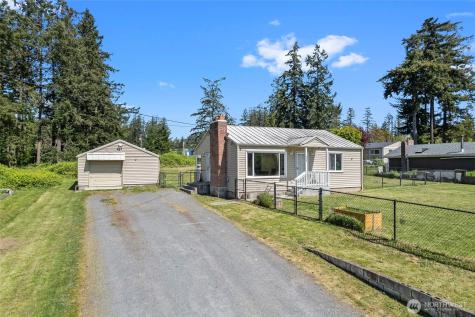 544 NE Easy Street Oak Harbor WA 98277