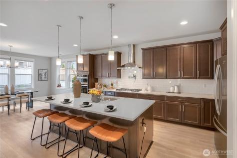 23641 SE 269th Court Maple Valley WA 98038