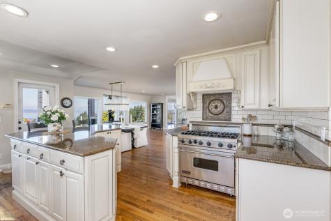 5037 33rd Avenue W Everett WA 98203