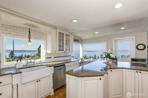 5037 33rd Avenue W Everett WA 98203