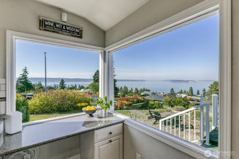 5037 33rd Avenue W Everett WA 98203