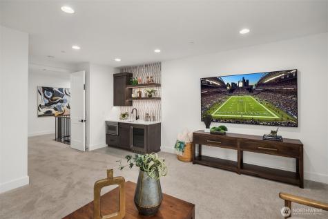 10609 NE 46th Kirkland WA 98033