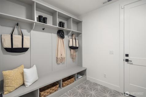 10609 NE 46th Kirkland WA 98033