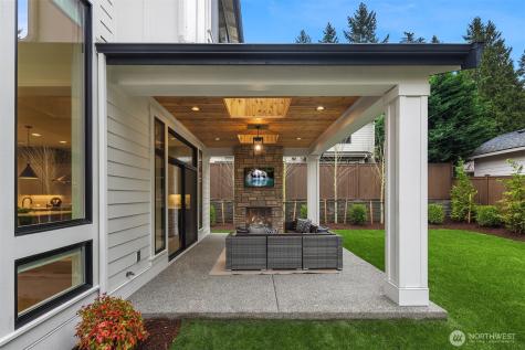 10609 NE 46th Kirkland WA 98033