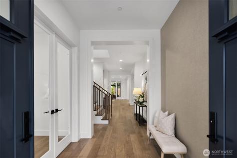 10609 NE 46th Kirkland WA 98033