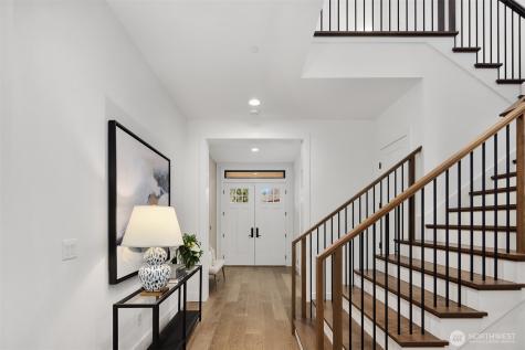 10609 NE 46th Kirkland WA 98033
