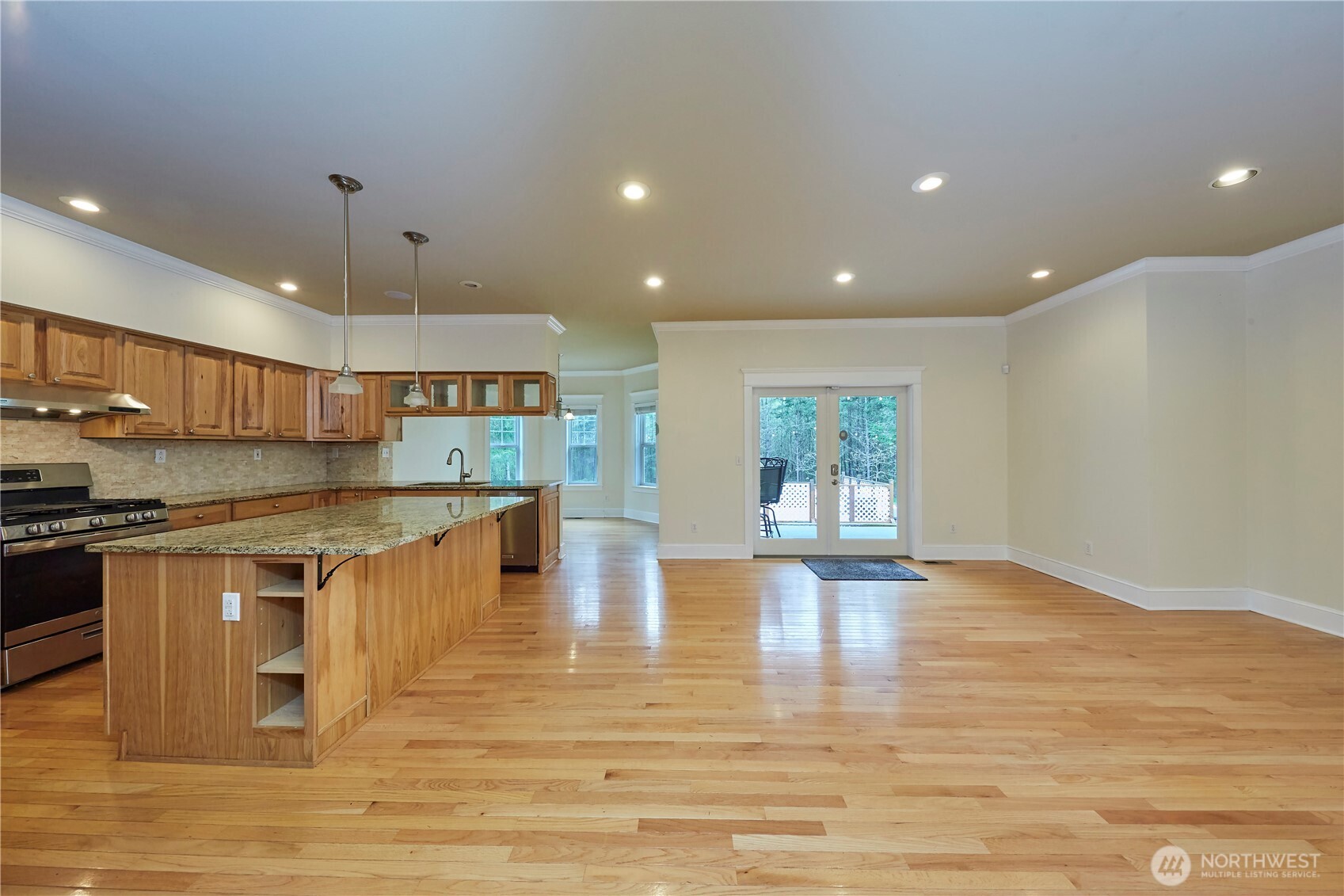 4909 SW Old Clifton Road Port Orchard WA 98367