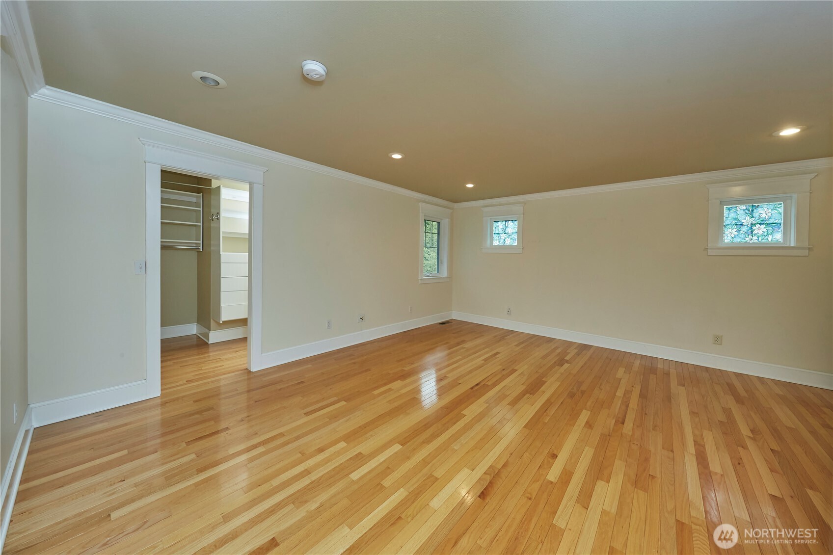 4909 SW Old Clifton Road Port Orchard WA 98367