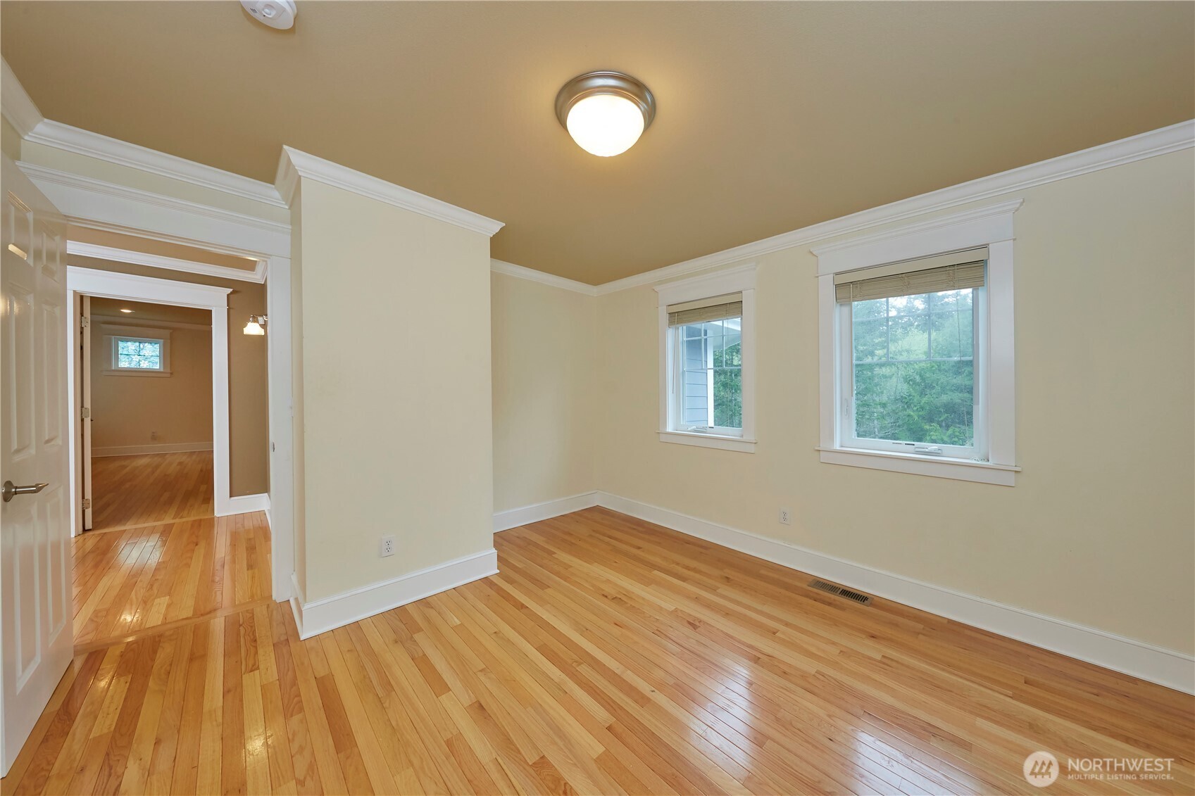 4909 SW Old Clifton Road Port Orchard WA 98367