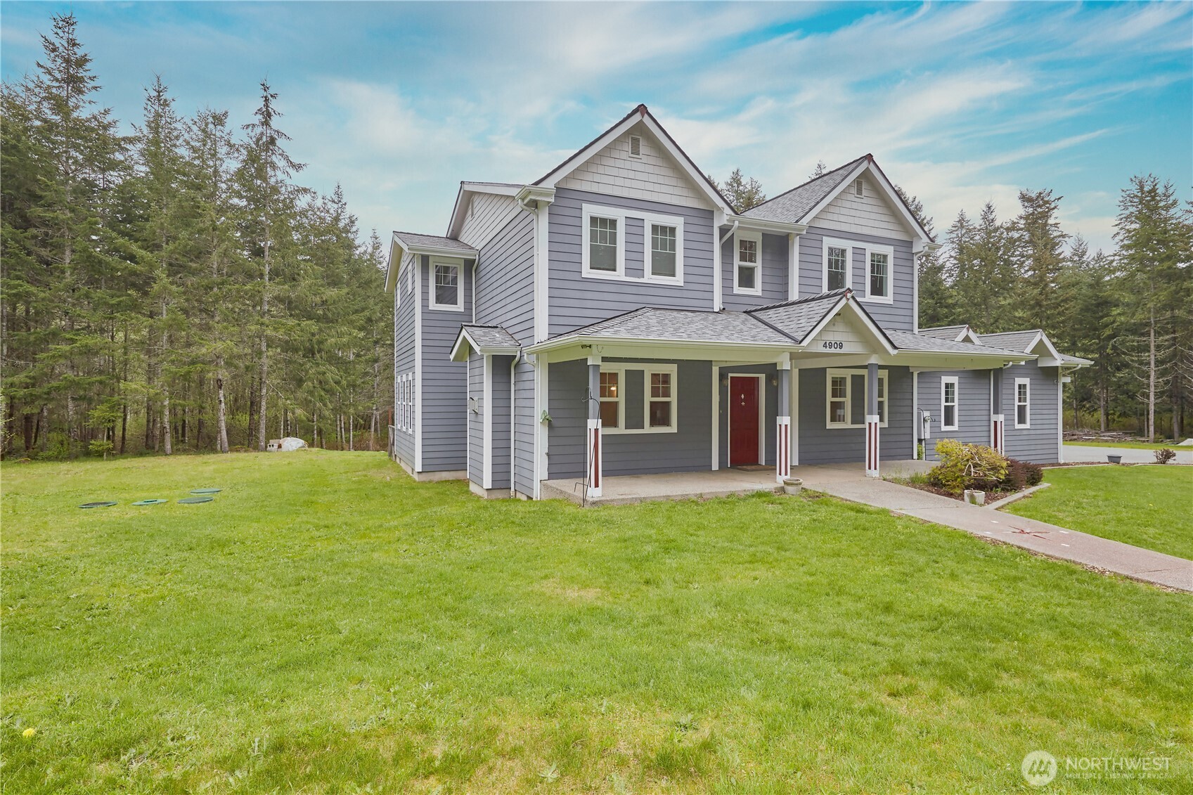 4909 SW Old Clifton Road Port Orchard WA 98367