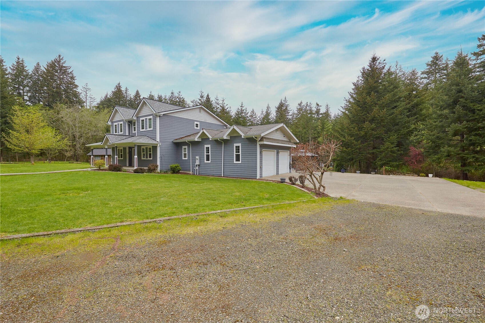 4909 SW Old Clifton Road Port Orchard WA 98367