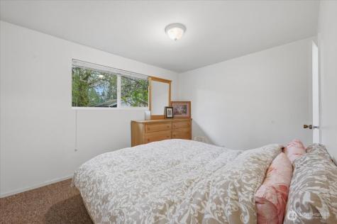 4404 229th Place SW Mountlake Terrace WA 98043