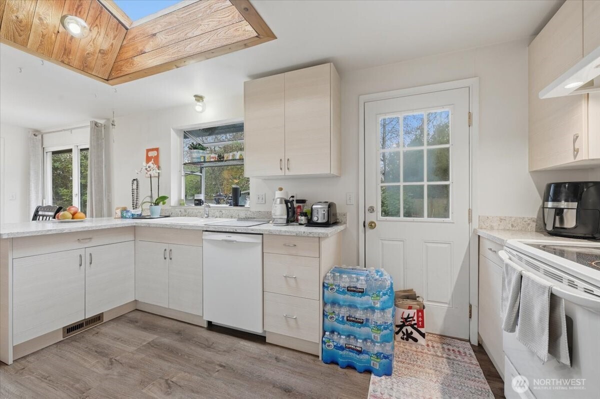 4404 229th Place SW Mountlake Terrace WA 98043