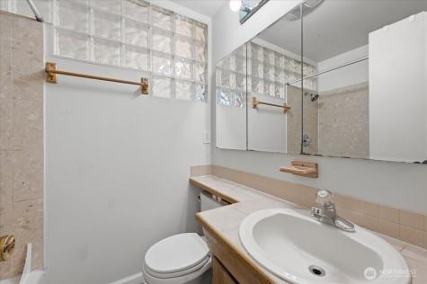 4404 229th Place SW Mountlake Terrace WA 98043