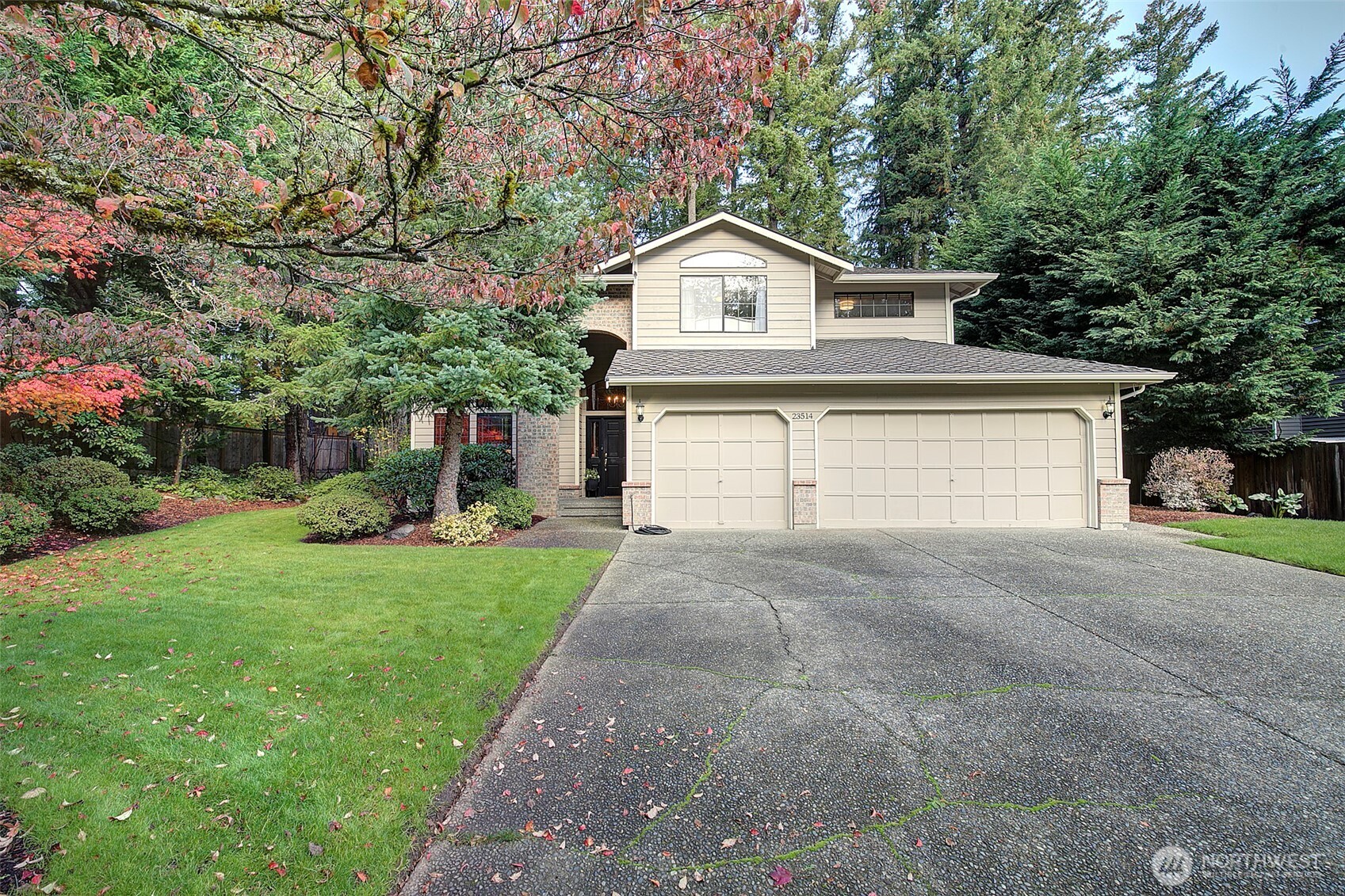 23514 SE 254th Street Maple Valley WA 98038
