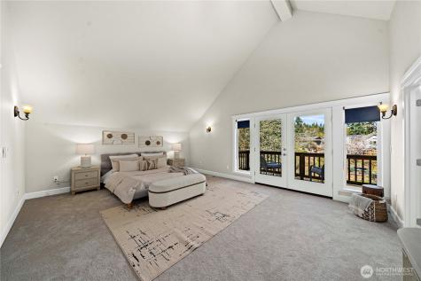 11028 E Riverside Drive Bothell WA 98011