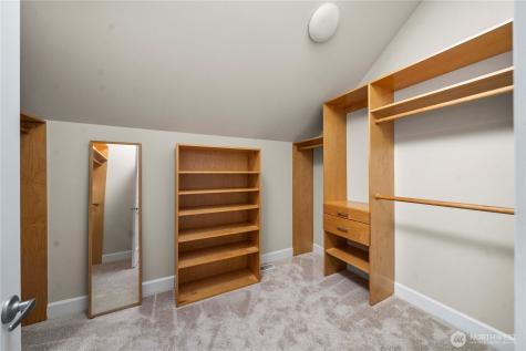 11028 E Riverside Drive Bothell WA 98011