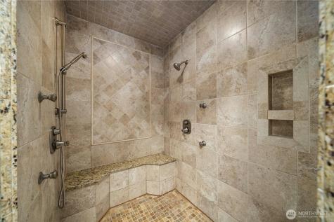 11028 E Riverside Drive Bothell WA 98011