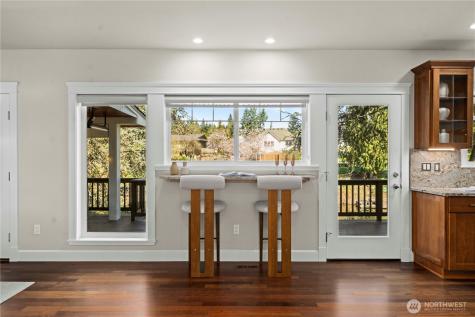 11028 E Riverside Drive Bothell WA 98011