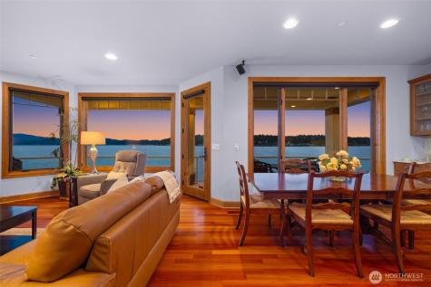 2727 E Lake Sammamish Parkway NE Sammamish WA 98074