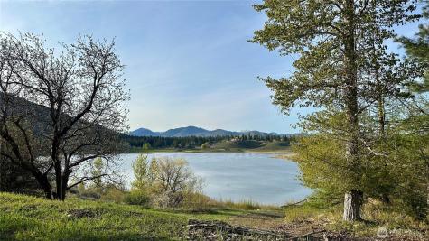 132 Twin Lakes Road Winthrop WA 98862