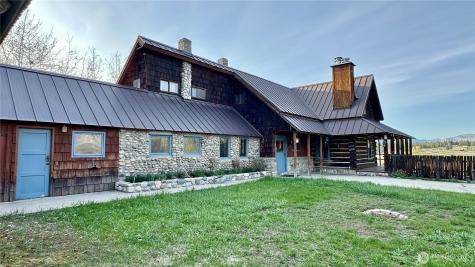 132 Twin Lakes Road Winthrop WA 98862