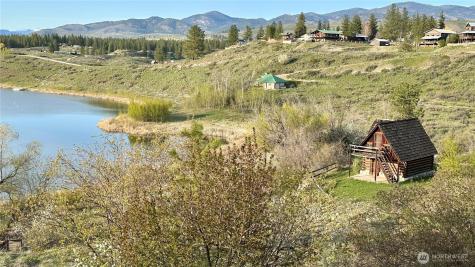 132 Twin Lakes Road Winthrop WA 98862