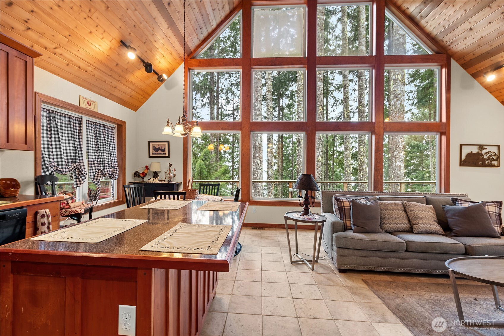 70 N Rim View Place Hoodsport WA 98548