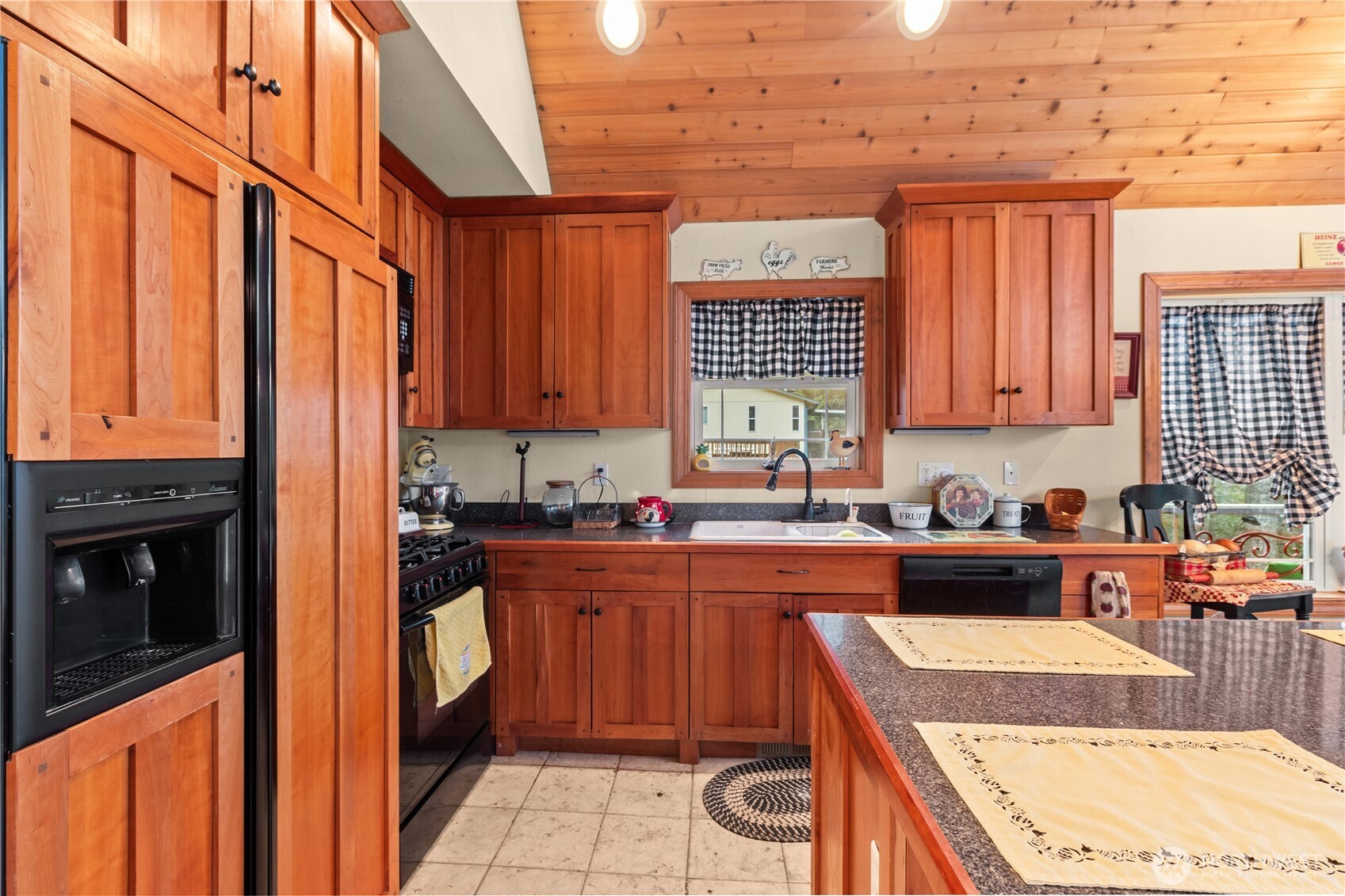 70 N Rim View Place Hoodsport WA 98548