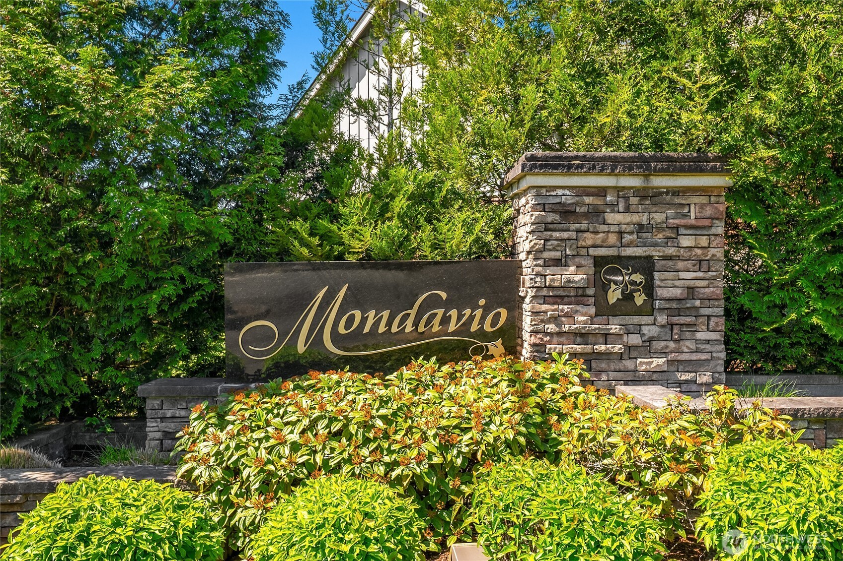 10337 155th Avenue NE Redmond WA 98052