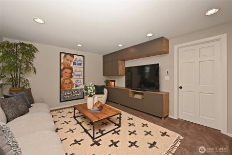 5207 Wallingford Avenue N Seattle WA 98103