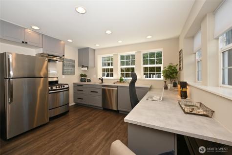 5207 Wallingford Avenue N Seattle WA 98103