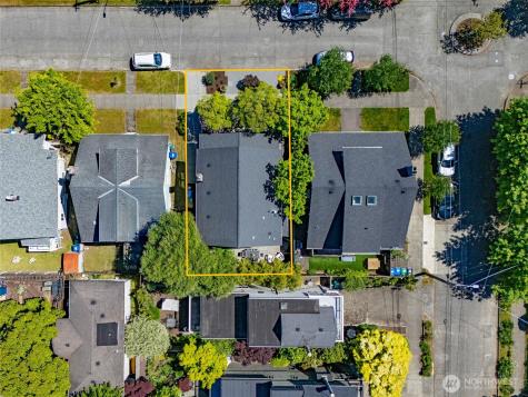 5207 Wallingford Avenue N Seattle WA 98103