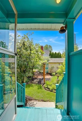 7559 14th Avenue NW Seattle WA 98117