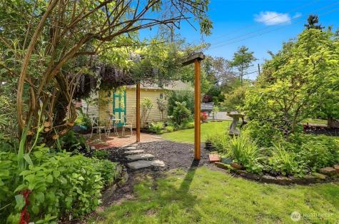 7559 14th Avenue NW Seattle WA 98117