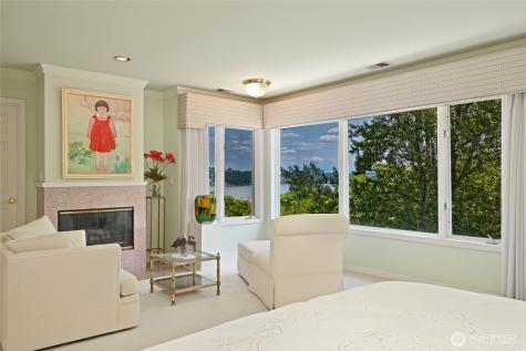 8508 54th Avenue NE Seattle WA 98115
