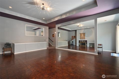 8508 54th Avenue NE Seattle WA 98115