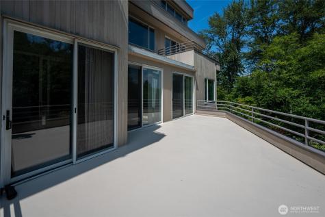 8508 54th Avenue NE Seattle WA 98115