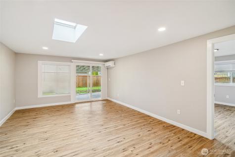 2406 100th Street SE Everett WA 98208