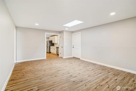 2406 100th Street SE Everett WA 98208