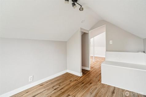 2406 100th Street SE Everett WA 98208